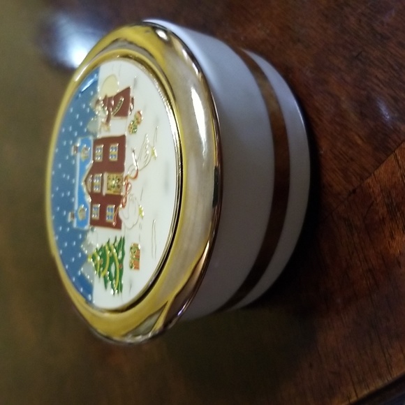 GORGEOUS ART OF CLOISONNE JAPANESE GLASSWARE ROUND TRICKET CONTAINER - Picture 5 of 8